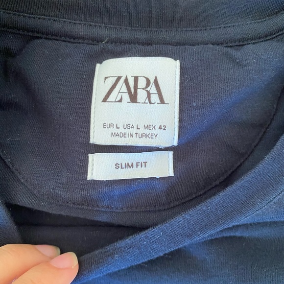 Black Slim Fit Zara Mens top - Picture 2 of 3